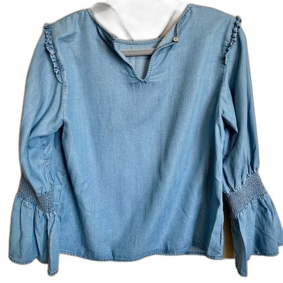 Zara Woman Blue top Premium Denim Collection Small Chambray Bell Sleeve Top S - Picture 2 of 9